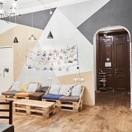 Moosica Hostel Tbilisi ภายนอก รูปภาพ