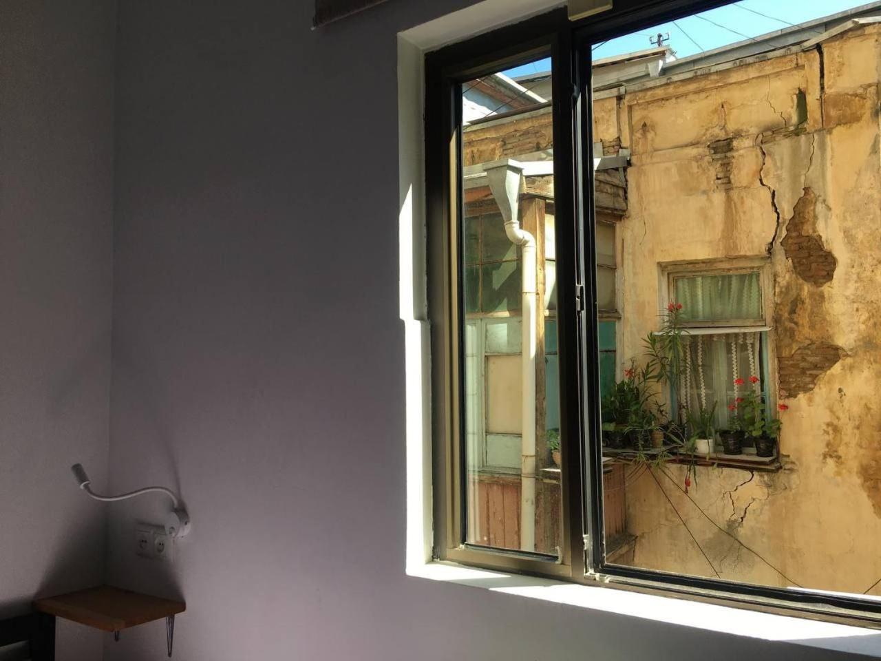 Moosica Hostel Tbilisi ภายนอก รูปภาพ