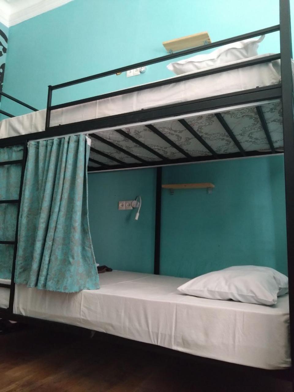 Moosica Hostel Tbilisi ภายนอก รูปภาพ