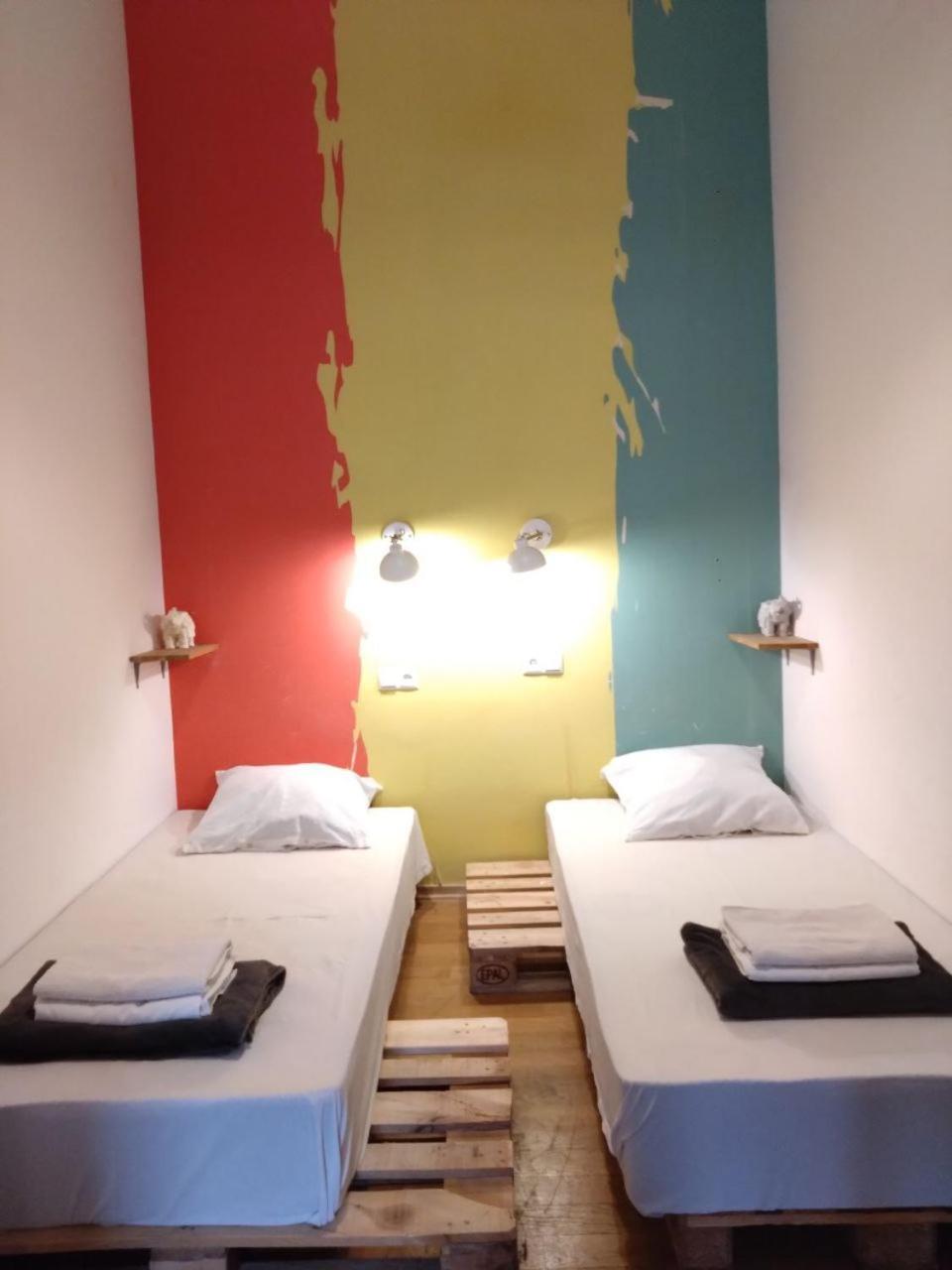 Moosica Hostel Tbilisi ภายนอก รูปภาพ
