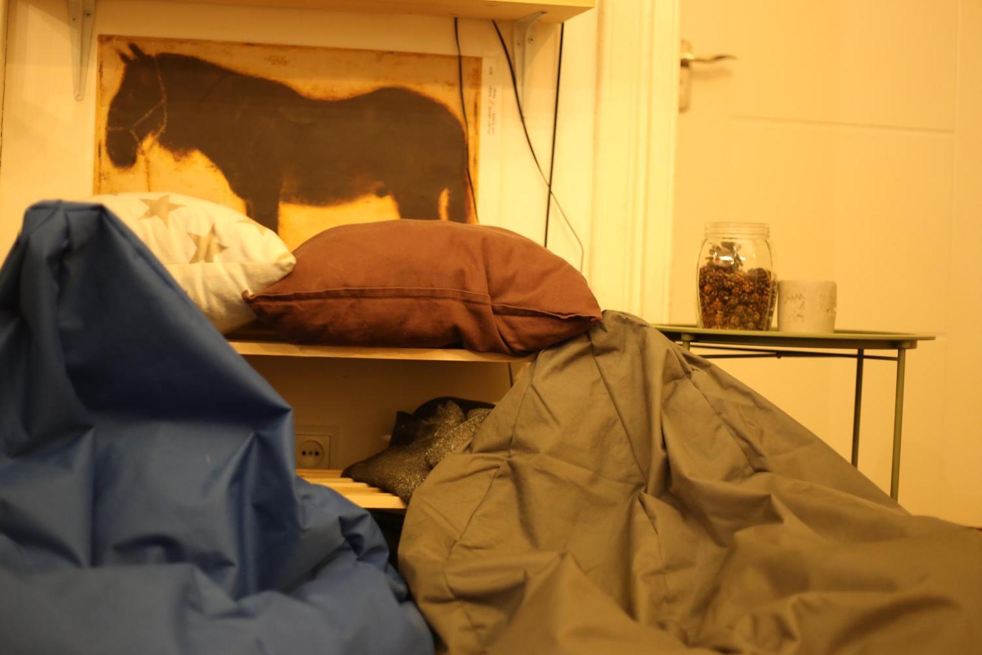 Moosica Hostel Tbilisi ภายนอก รูปภาพ